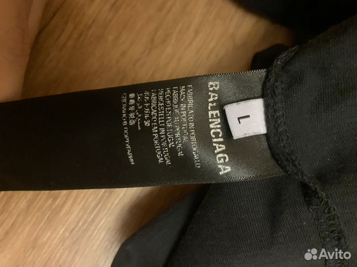 Футболка balenciaga medium fit surfer SS24