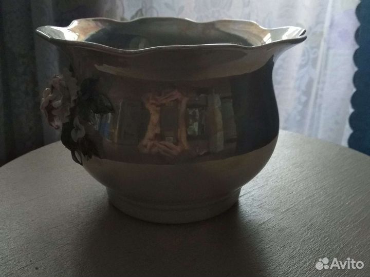 Вазочка фарфоровая