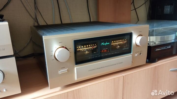 Accuphase E-800,E-370,E-470,E-460,E-600,E-280