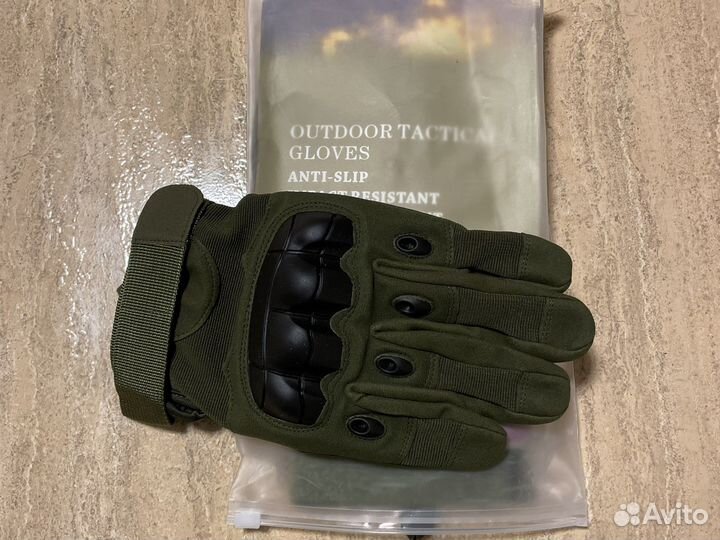 Перчатки тактические