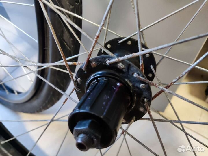 Колеса для велосипеда 27.5 на промах