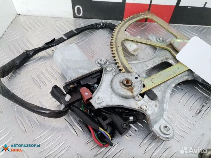 Стеклоподъемник передний левый Lexus RX 2000