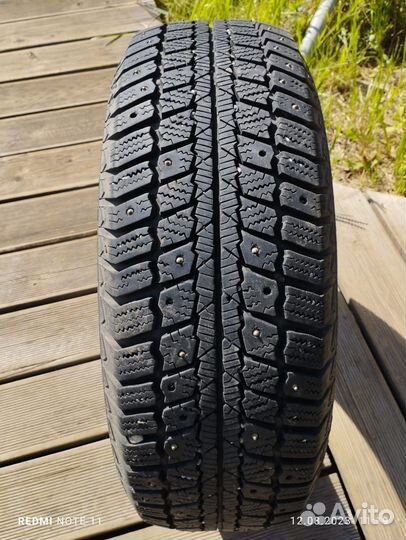 Matador MPS 500 Sibir Ice Van 195/65 R15
