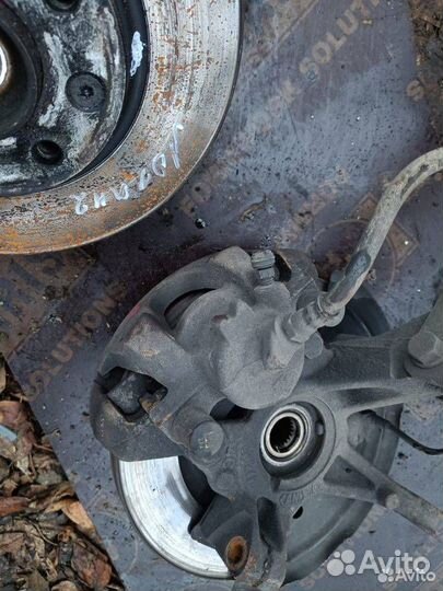 Суппорт тормозной передний Renault Logan 2 рест