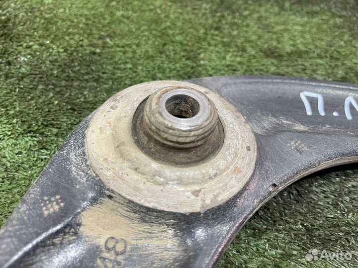 Рычаг передний левый Peugeot 308 3008 Citroen c4