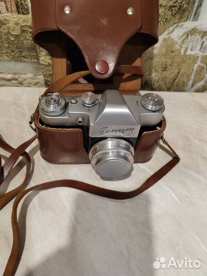 Плёночный фотоаппарат Зенит 3м