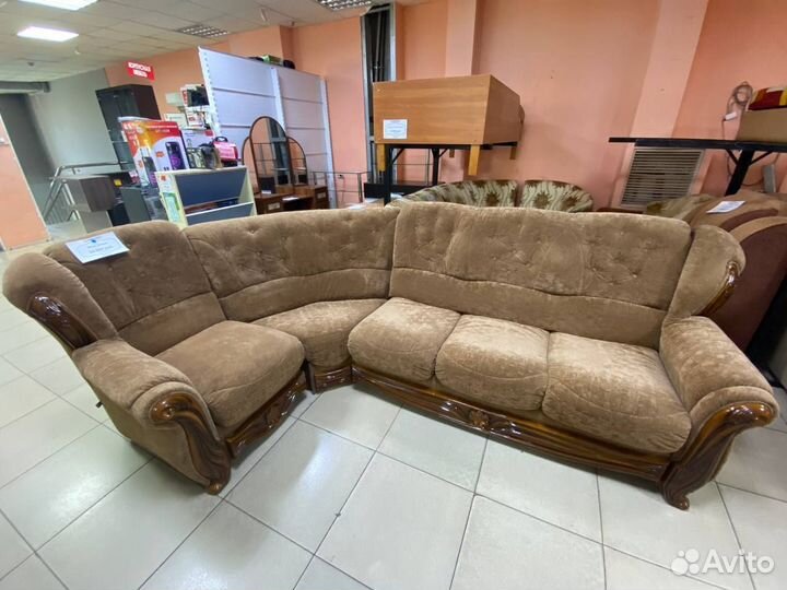 Диван угловой