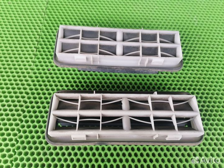 Решётка вентиляции Опель Вектра Ц