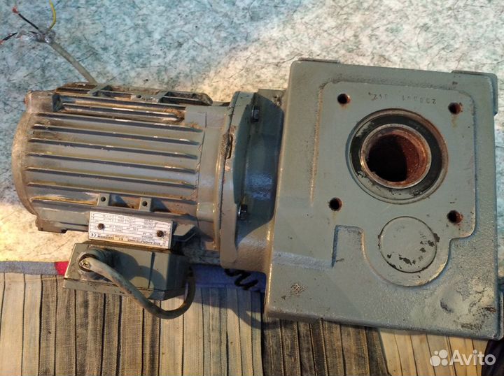 Элекроредуктор