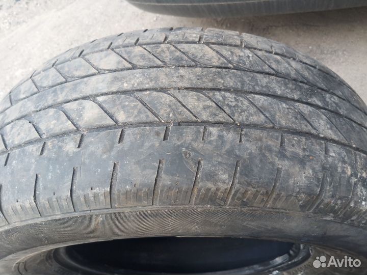 Hankook Dynamic RF04 285/65 R17