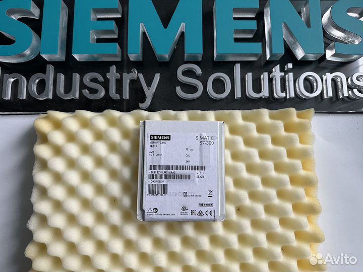 Карта памяти Siemens 6ES7953-8LM31-0AA0 1 шт 2018г