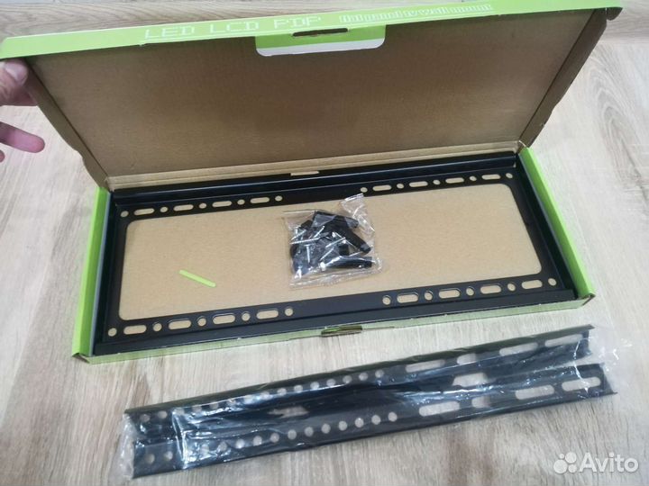 Кронштейн для телевизора до 50кг