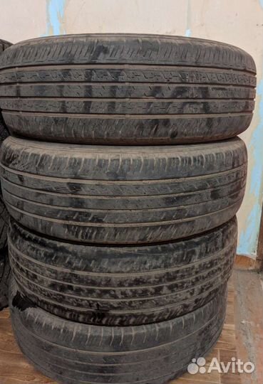 Dunlop Grandtrek ST30 225/65 R17 102H