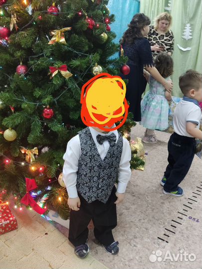Костюм детский праздничный