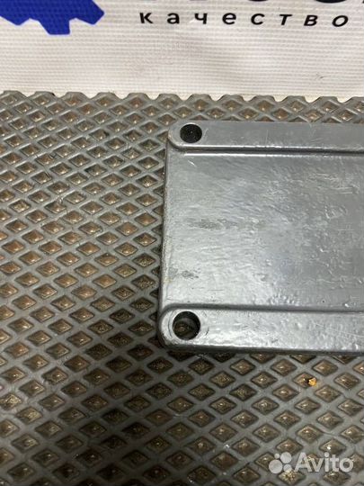 Кронштейн (крепление) Renault Premium 1629549