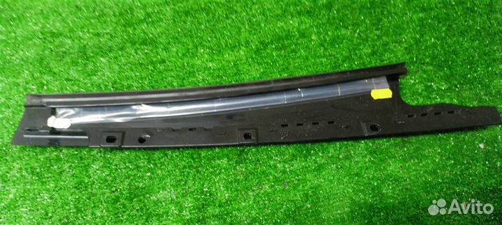 Накладка двери задней левой Audi A4 (B8) 2007-2015