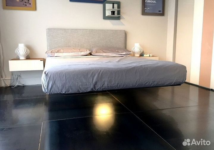 Кровать с парящим эффектом