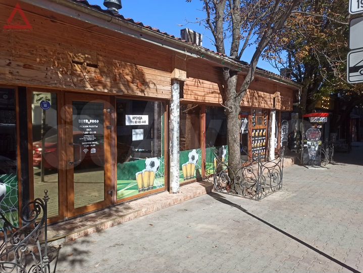 Торговое на стометровке