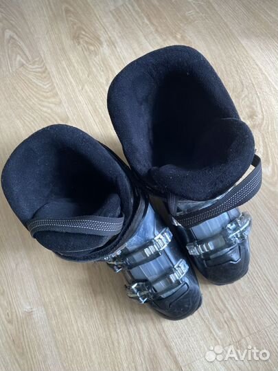 Горнолыжные ботинки размер 38
