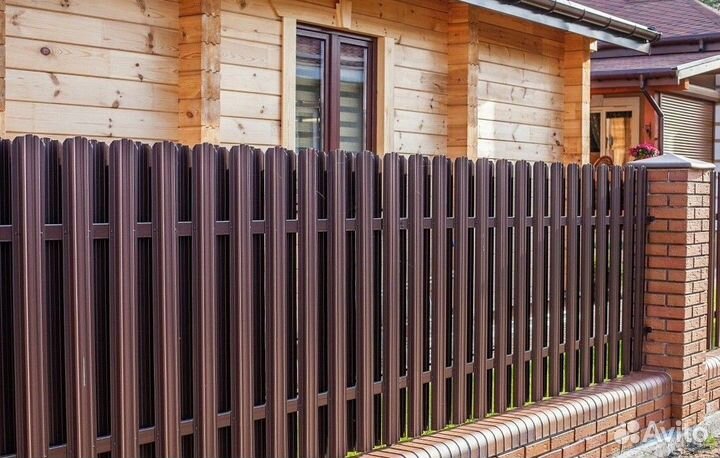 Штакетник п образный