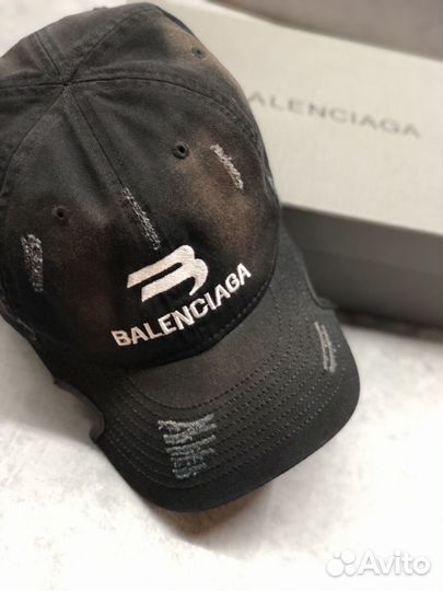 Бейсболка Balenciaga