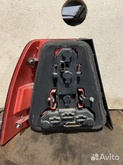 Задний правый фонарь Volkswagen bora