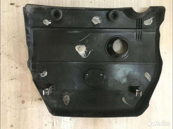 Крышка двигателя mazda 6 gg