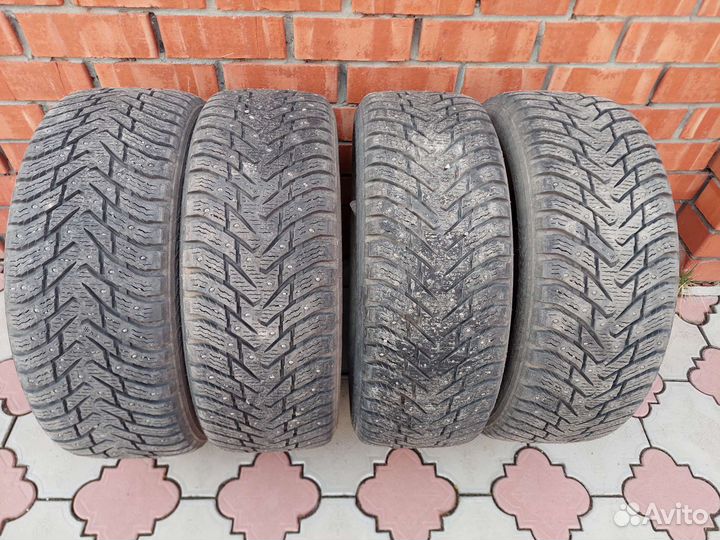 Nokian Tyres Hakkapeliitta 8 SUV 225/55 R18