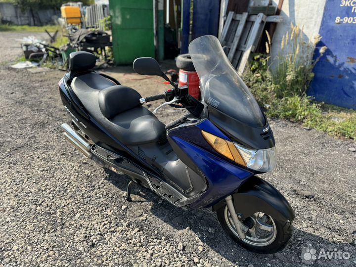 Suzuki skywave 400