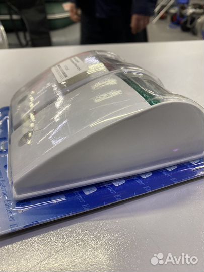 Огонь ходовой светодиодный в белом корпусе