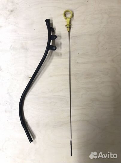 Масляный щуп с направляющей Passat B8,1.8 TSI