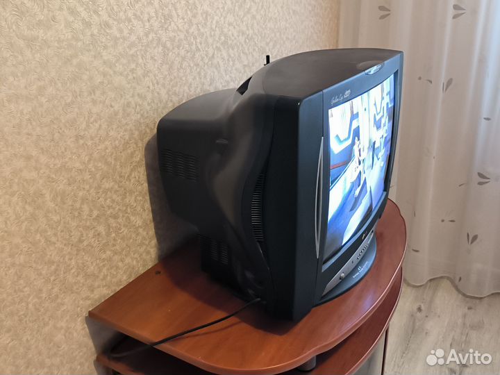 Телевизор LG Hexaport