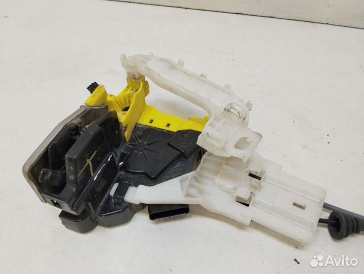 Замок двери передний правый Hyundai Sonata LF