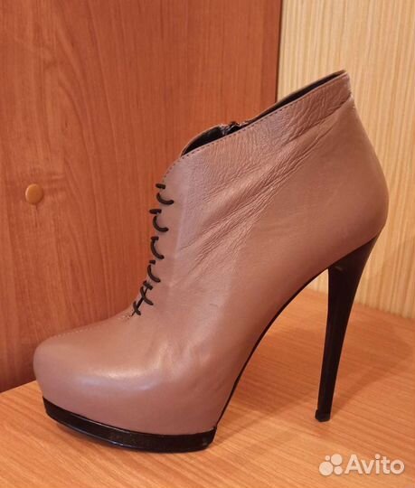 Ботильоны (ботинки)