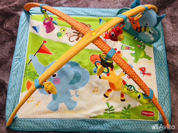 Развивающий коврик tiny love
