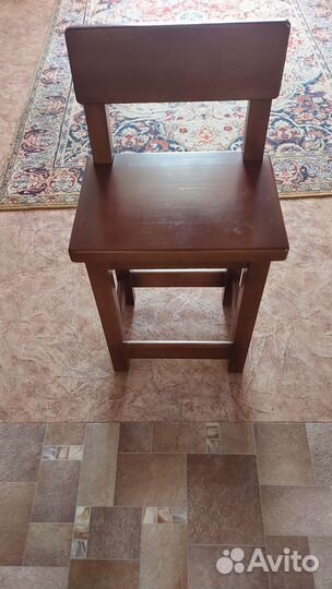 Барный стул