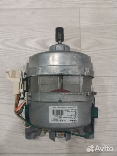 Двигатель стиральной машины Zanussi/ Electrolux