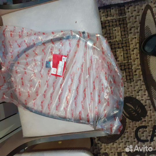 Тросик сцепления на рено логан 1,6