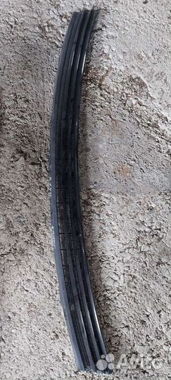 Решетка капота на Mercedes W140