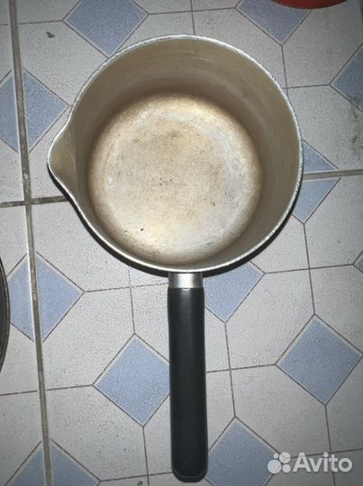 Набор кастрюль