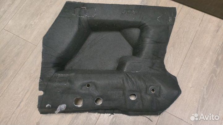 Шумоизоляция багажника Bmw 530 D E61 M57N 306D2EU4