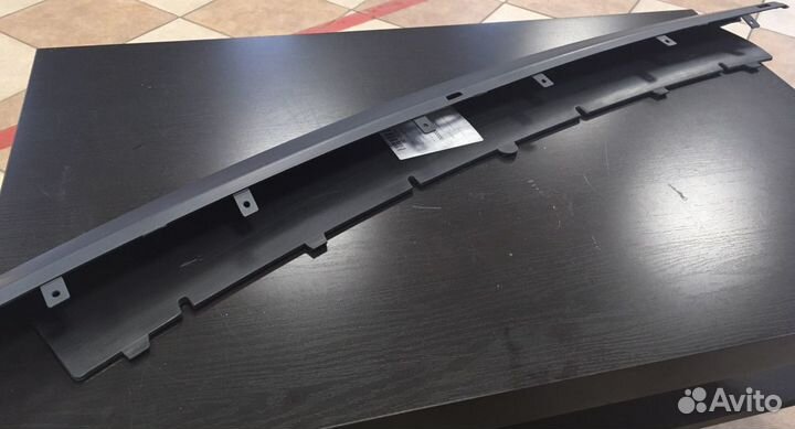 Накладка переднего бампера Land Rover Range Rover