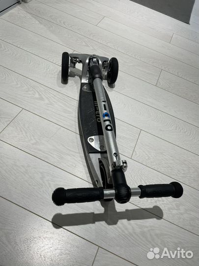 Самокат кикборд Micro Kickboard Compact