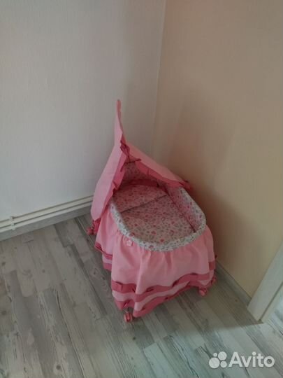 Кроватка для кукол