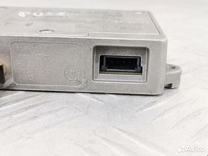 Усилитель антенны Audi Q5 8R 2012 8J0035456A