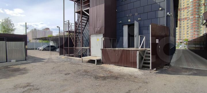 Свободного назначения, 70 м²