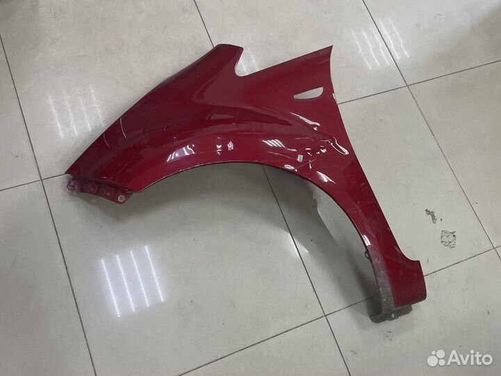 Крыло левое Kia Venga