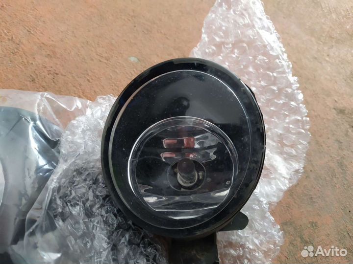 Туманка с рамкой на икстрейл 2015 г.в