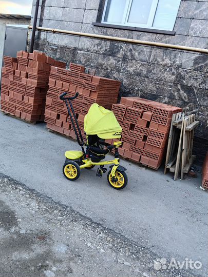 Велосипед трёхколёсный lamborghini