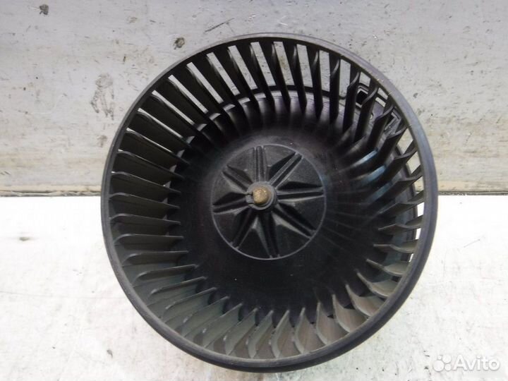 Моторчик отопителя lifan Solano